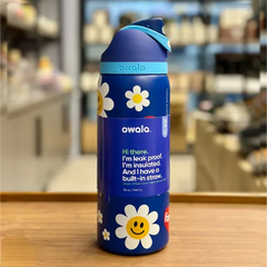 Owala FreeSip Water Bottle 32oz – Wiggle Wiggle Urban Outfitters